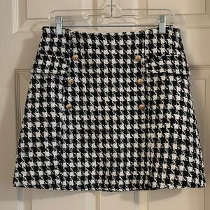 Chic Black and White Skirt